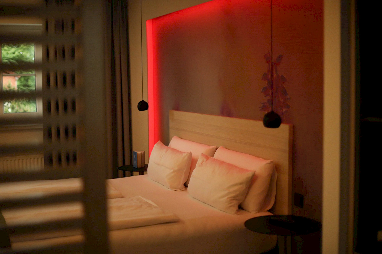 Zimmer mit Ambient-Beleuchtung