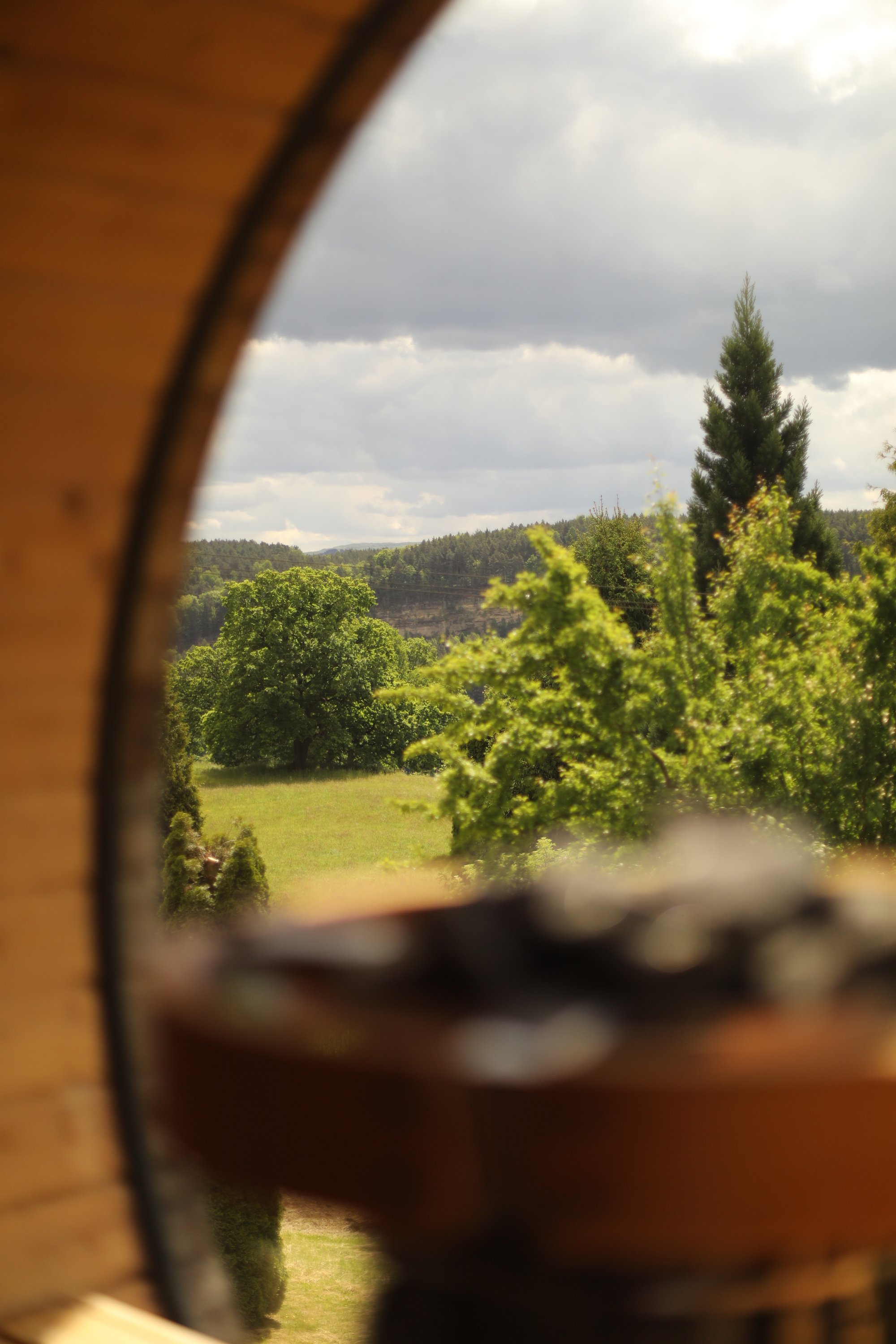 Panorama-Fass-Sauna mit Blick auf die Sächsische Schweiz
